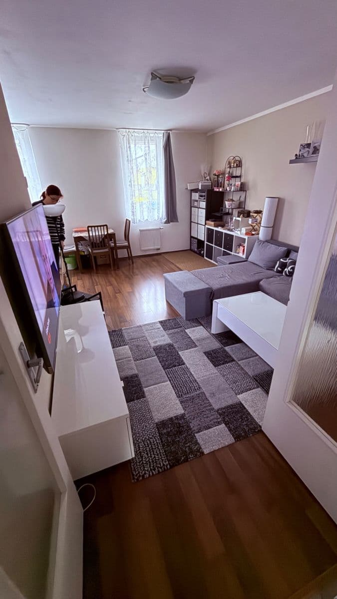 Pronájem bytu 3+kk 57 m², U Strouhy, Vestec, Středočeský kraj Pronájem bytu 3+kk 57 m², U Strouhy, Vestec, Středočeský kraj