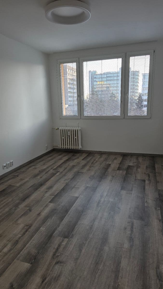 Pronájem bytu 2+kk 43 m², Bítovská, Praha, Praha Pronájem bytu 2+kk 43 m², Bítovská, Praha, Praha