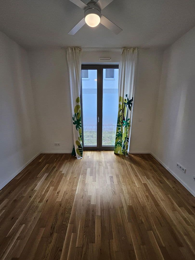 Prodej bytu 5+1 130 m², Stallschreiberstr.23, Berlin, Berlín Prodej bytu 5+1 130 m², Stallschreiberstr.23, Berlin, Berlín