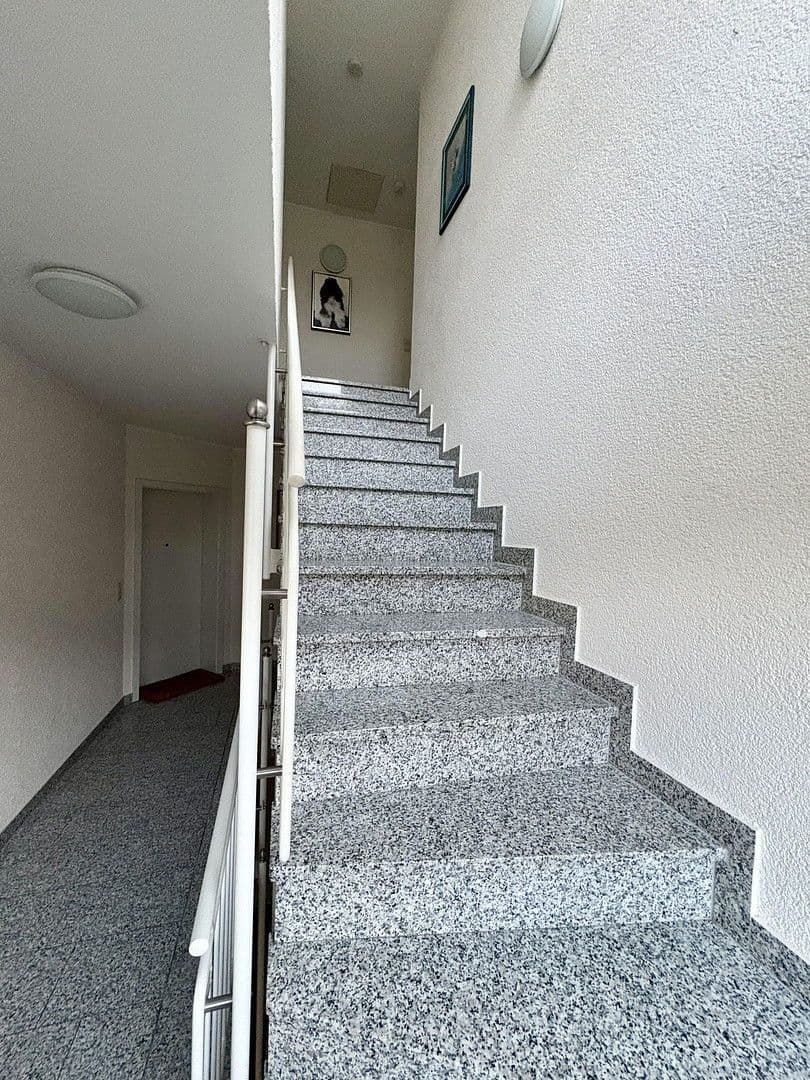 Prodej bytu 3+1 122 m², Goethestrasse 12, Bad Marienberg (Westerwald), Porýní-Falc Prodej bytu 3+1 122 m², Goethestrasse 12, Bad Marienberg (Westerwald), Porýní-Falc