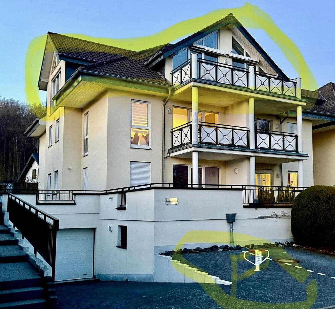 Prodej bytu 3+1 122 m², Goethestrasse 12, Bad Marienberg (Westerwald), Porýní-Falc Prodej bytu 3+1 122 m², Goethestrasse 12, Bad Marienberg (Westerwald), Porýní-Falc