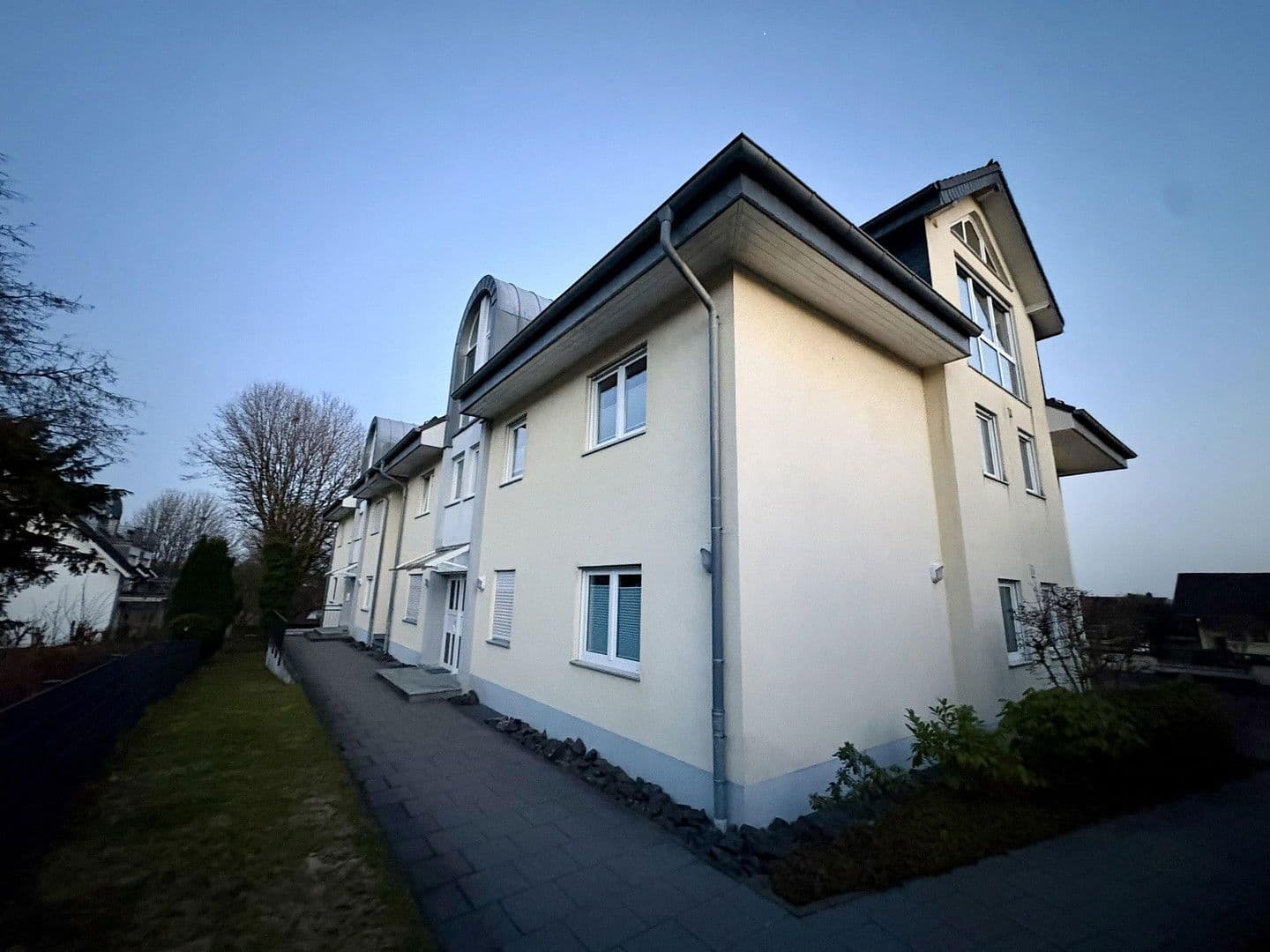 Prodej bytu 3+1 122 m², Goethestrasse 12, Bad Marienberg (Westerwald), Porýní-Falc Prodej bytu 3+1 122 m², Goethestrasse 12, Bad Marienberg (Westerwald), Porýní-Falc