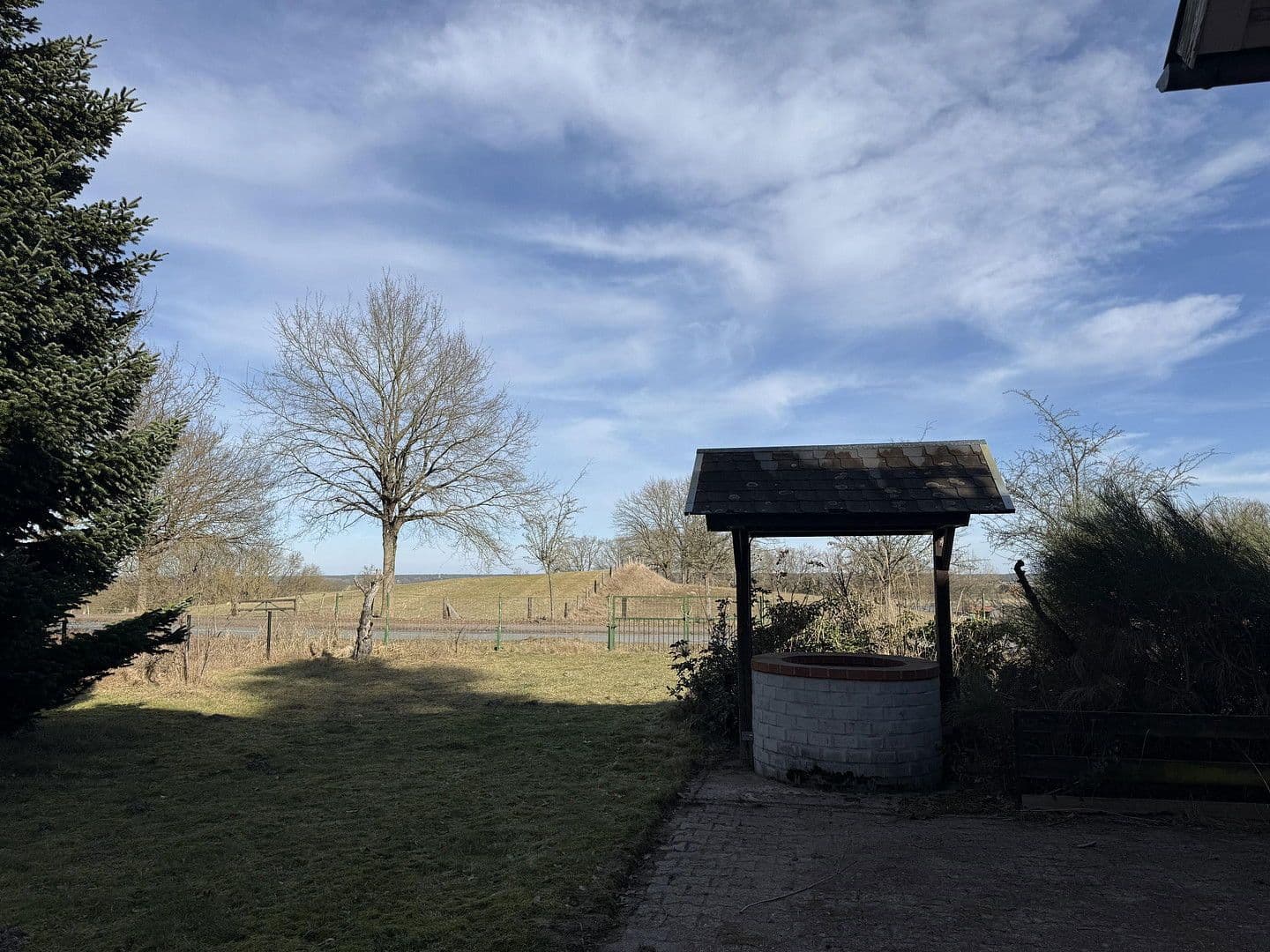 Prodej domu 114 m², pozemek 2.119 m², Elbuferstraße 210, Neu Darchau, Dolní Sasko Prodej domu 114 m², pozemek 2.119 m², Elbuferstraße 210, Neu Darchau, Dolní Sasko