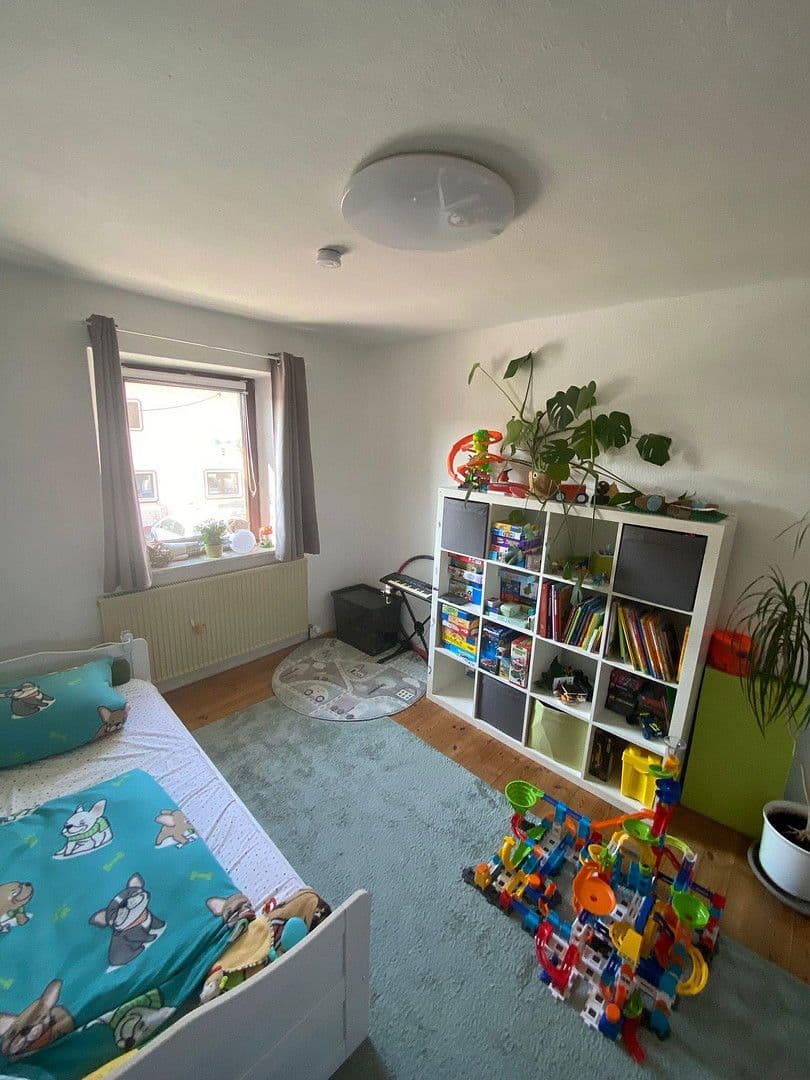 Pronájem bytu 4+1 100 m², Markt Erlbach, Bavorsko Pronájem bytu 4+1 100 m², Markt Erlbach, Bavorsko