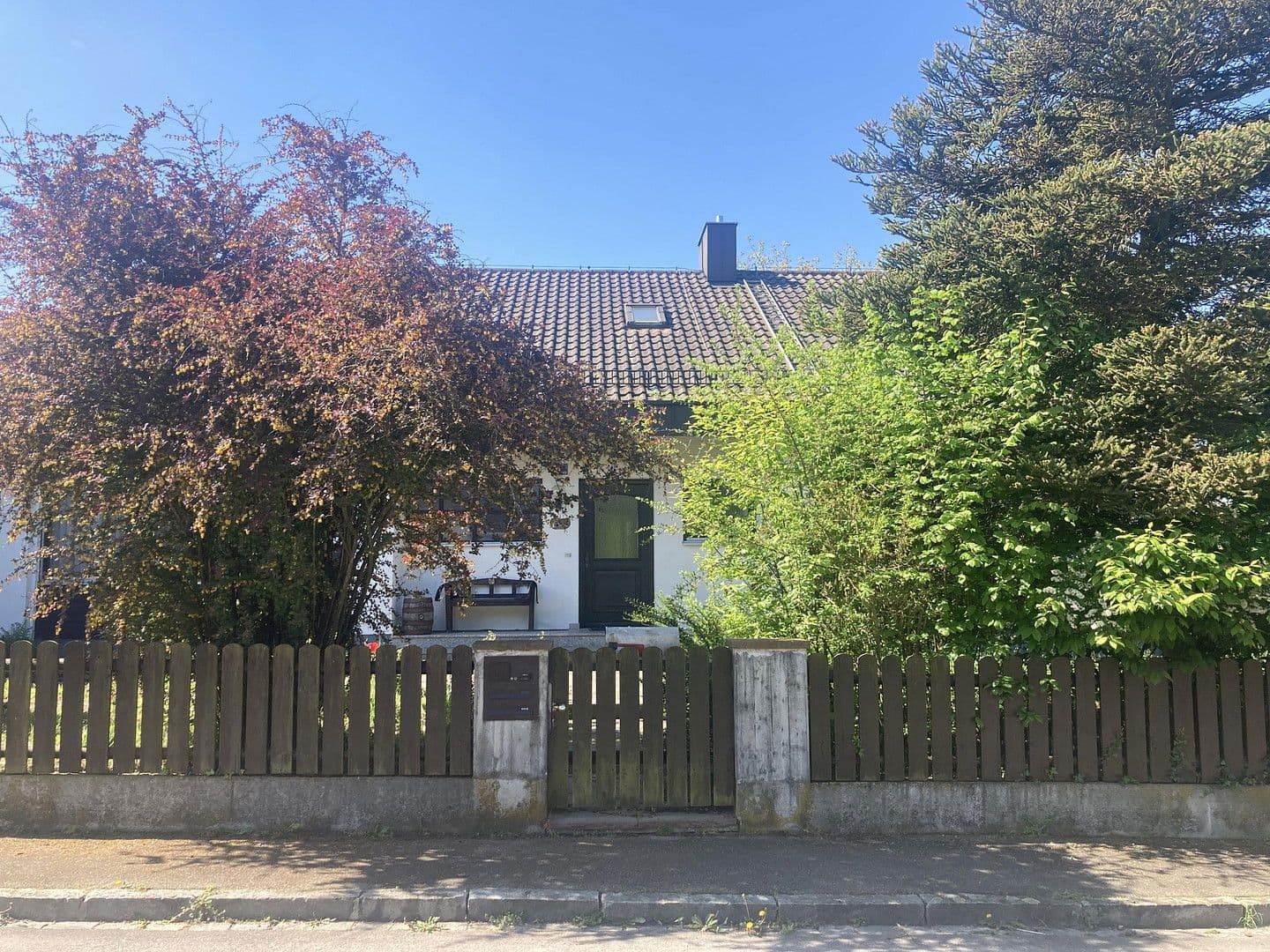 Pronájem domu 213 m², pozemek 1.193 m², Jägersteig 11, Schrobenhausen, Bavorsko Pronájem domu 213 m², pozemek 1.193 m², Jägersteig 11, Schrobenhausen, Bavorsko