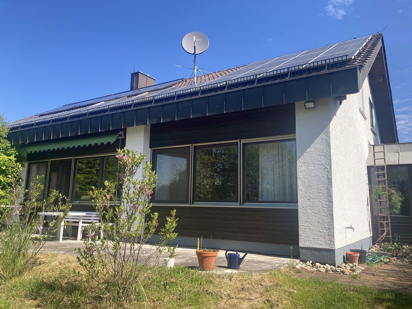 Pronájem domu 213 m², pozemek 1.193 m², Jägersteig 11, Schrobenhausen, Bavorsko Pronájem domu 213 m², pozemek 1.193 m², Jägersteig 11, Schrobenhausen, Bavorsko