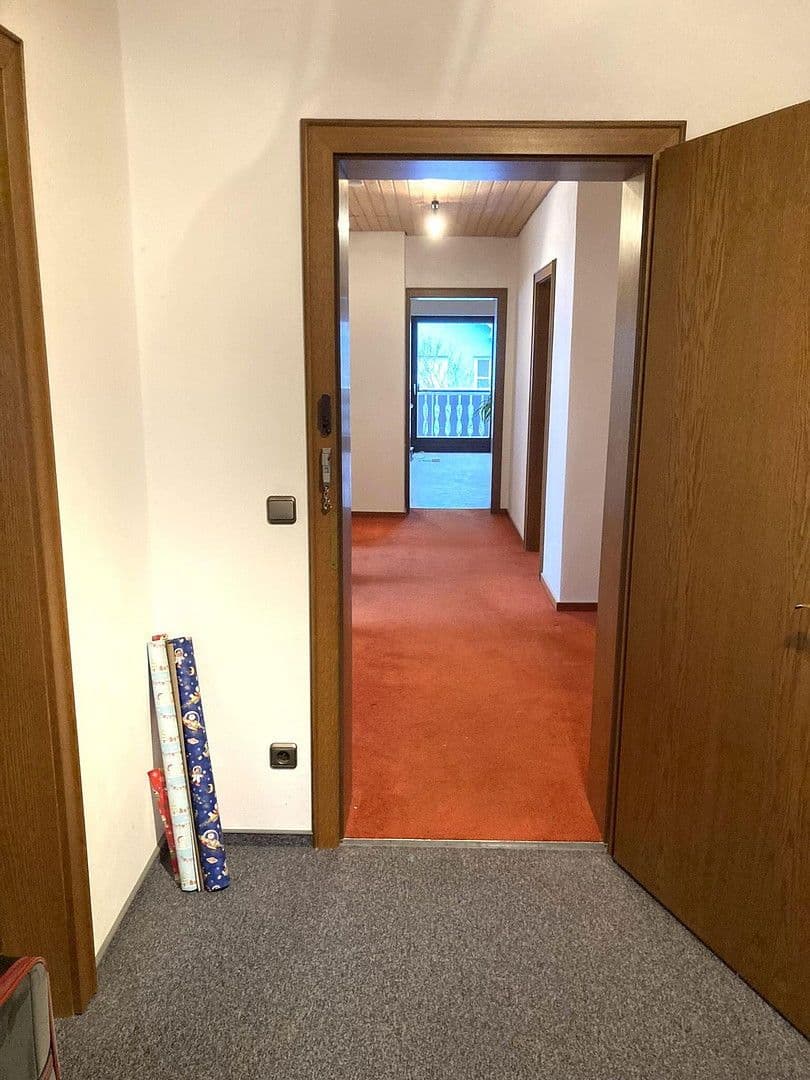 Pronájem domu 213 m², pozemek 1.193 m², Jägersteig 11, Schrobenhausen, Bavorsko Pronájem domu 213 m², pozemek 1.193 m², Jägersteig 11, Schrobenhausen, Bavorsko