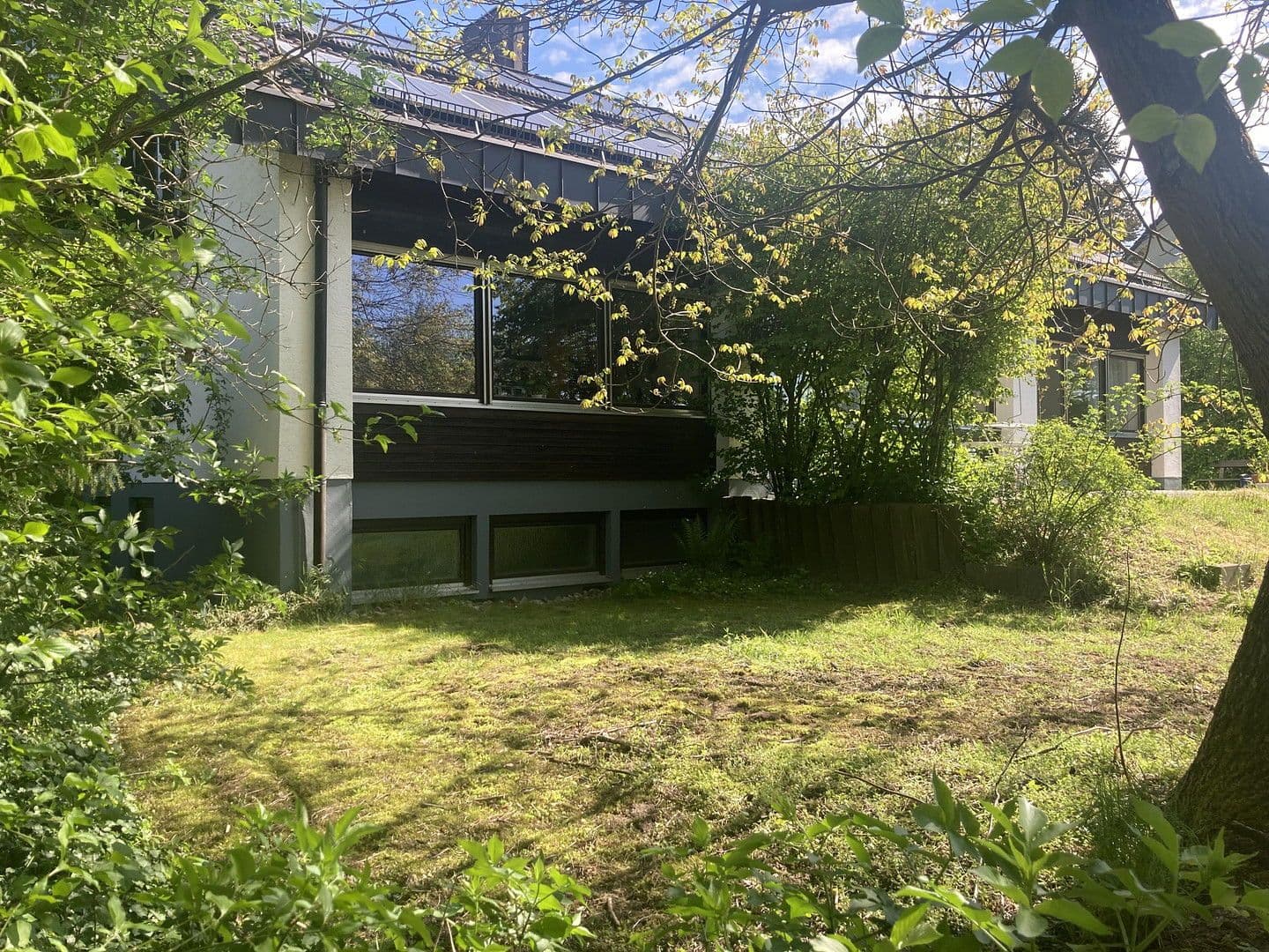 Pronájem domu 213 m², pozemek 1.193 m², Jägersteig 11, Schrobenhausen, Bavorsko Pronájem domu 213 m², pozemek 1.193 m², Jägersteig 11, Schrobenhausen, Bavorsko