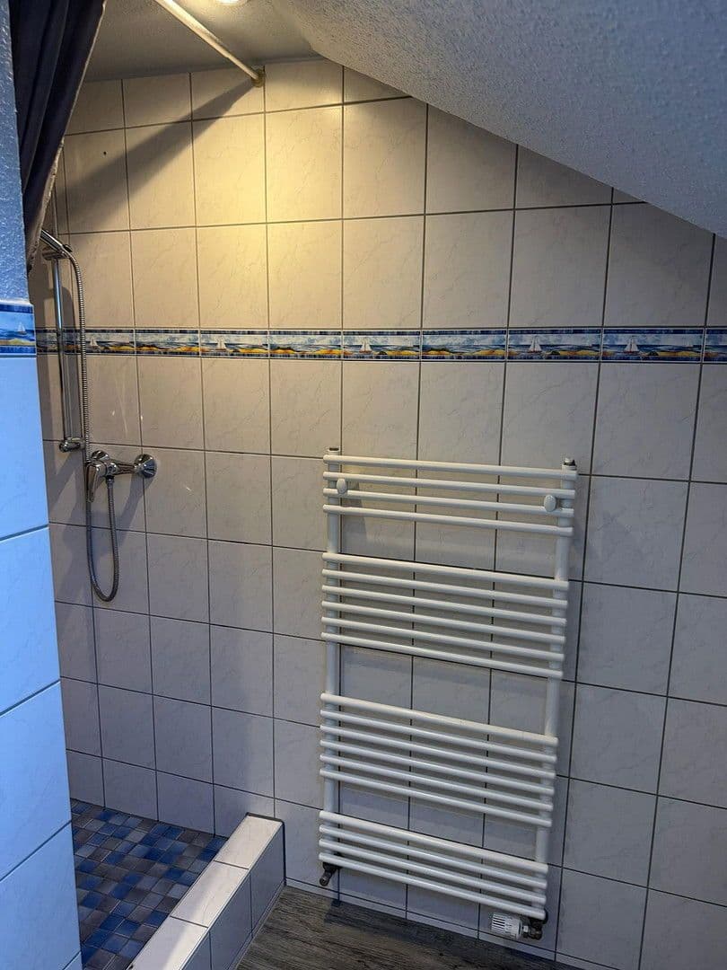 Prodej domu 174 m², pozemek 525 m², Hafenstr. 17, Büsum, Šlesvicko-Holštýnsko Prodej domu 174 m², pozemek 525 m², Hafenstr. 17, Büsum, Šlesvicko-Holštýnsko