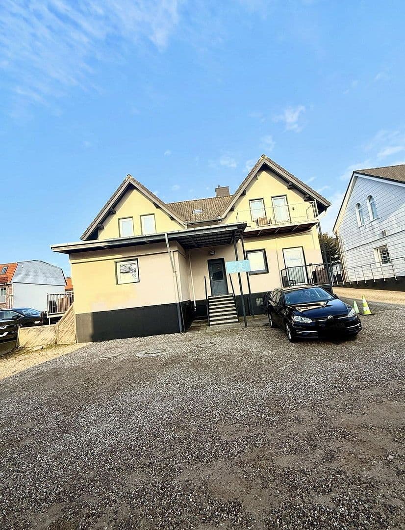 Prodej domu 174 m², pozemek 525 m², Hafenstr. 17, Büsum, Šlesvicko-Holštýnsko Prodej domu 174 m², pozemek 525 m², Hafenstr. 17, Büsum, Šlesvicko-Holštýnsko