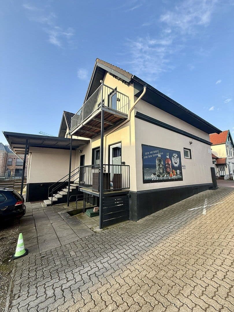 Prodej domu 174 m², pozemek 525 m², Hafenstr. 17, Büsum, Šlesvicko-Holštýnsko Prodej domu 174 m², pozemek 525 m², Hafenstr. 17, Büsum, Šlesvicko-Holštýnsko