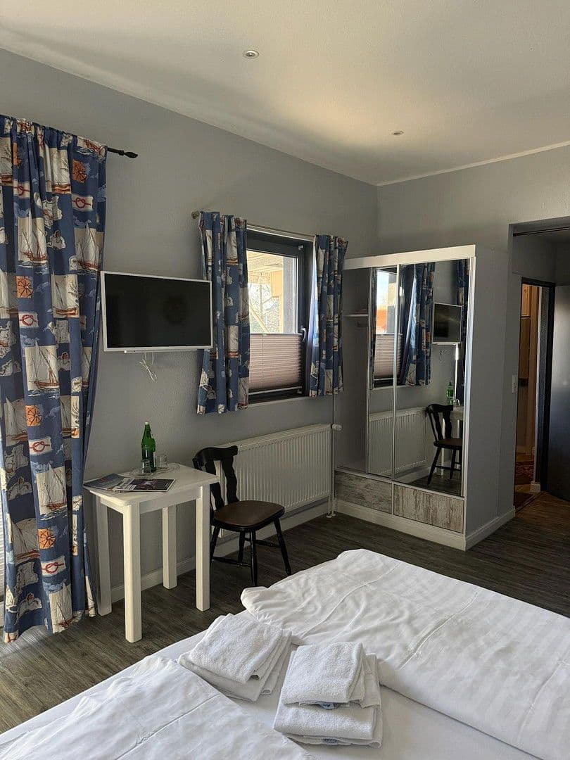 Prodej domu 174 m², pozemek 525 m², Hafenstr. 17, Büsum, Šlesvicko-Holštýnsko Prodej domu 174 m², pozemek 525 m², Hafenstr. 17, Büsum, Šlesvicko-Holštýnsko