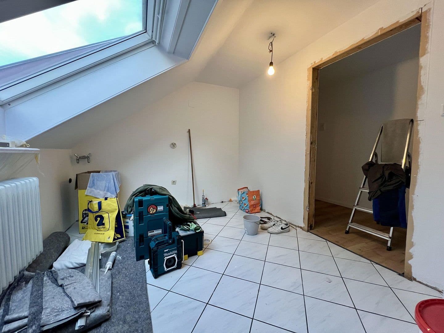 Pronájem bytu 3+1 47 m², Ravensberger Straße 162, Wuppertal, Severní Porýní-Vestfálsko Pronájem bytu 3+1 47 m², Ravensberger Straße 162, Wuppertal, Severní Porýní-Vestfálsko