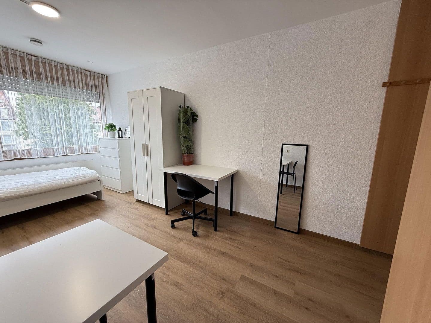 Pronájem bytu 1+1 21 m², Henkestraße 71, Erlangen, Bavorsko Pronájem bytu 1+1 21 m², Henkestraße 71, Erlangen, Bavorsko