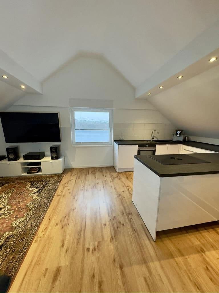 Pronájem bytu 2+1 67 m², Püttlingen, Země Sársko Pronájem bytu 2+1 67 m², Püttlingen, Země Sársko