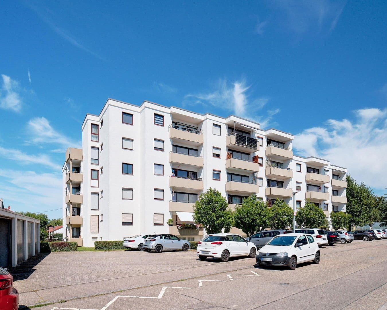 Prodej bytu 3+1 70 m², Höfingerstr 26, Leonberg, Bádensko-Württembersko Prodej bytu 3+1 70 m², Höfingerstr 26, Leonberg, Bádensko-Württembersko