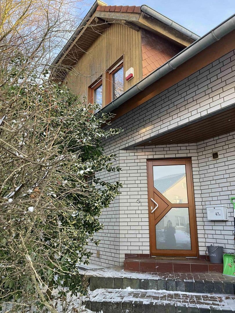 Prodej domu 133 m², pozemek 400 m², Spenge, Severní Porýní-Vestfálsko Prodej domu 133 m², pozemek 400 m², Spenge, Severní Porýní-Vestfálsko