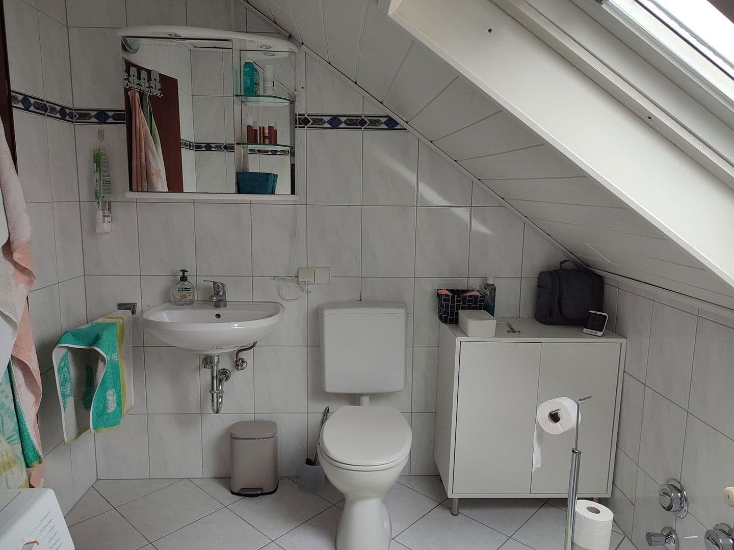 Pronájem bytu 3+1 72 m², Brühl, Bádensko-Württembersko Pronájem bytu 3+1 72 m², Brühl, Bádensko-Württembersko