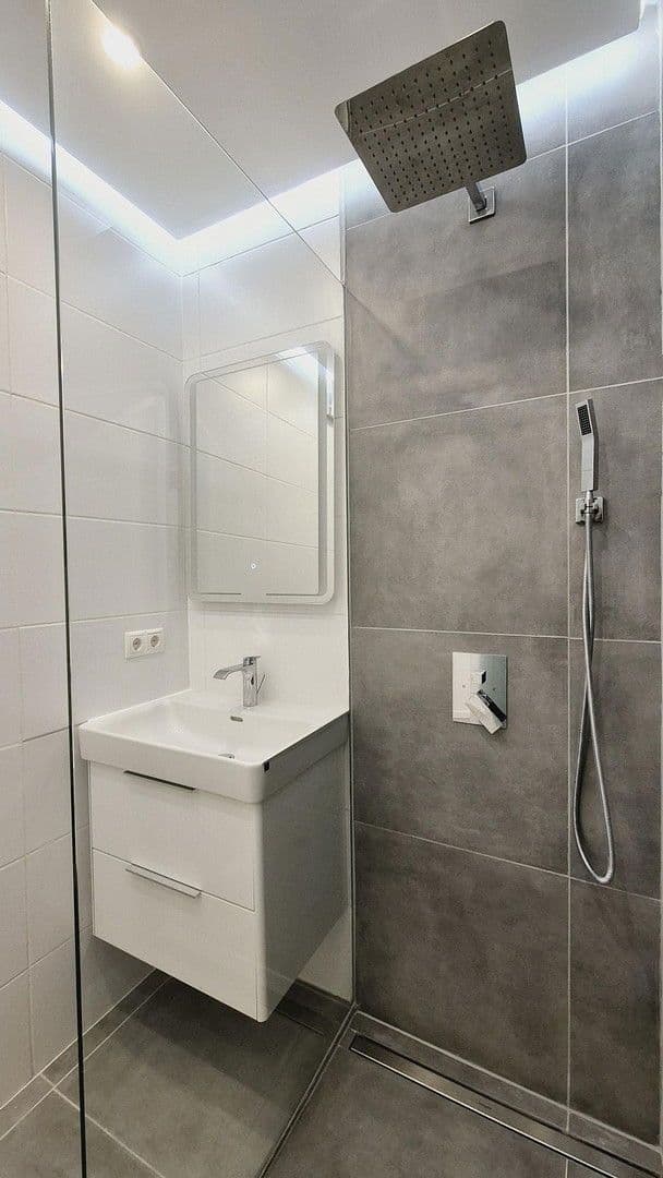 Pronájem bytu 2+1 59 m², Graz, Štýrsko Pronájem bytu 2+1 59 m², Graz, Štýrsko