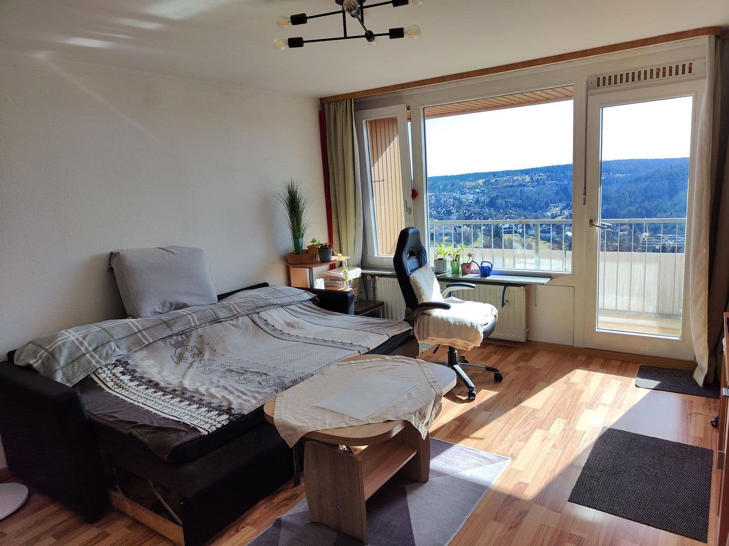 Pronájem bytu 1+1 35 m², Karl-von-Hahn-Str. 125, Freudenstadt, Bádensko-Württembersko Pronájem bytu 1+1 35 m², Karl-von-Hahn-Str. 125, Freudenstadt, Bádensko-Württembersko