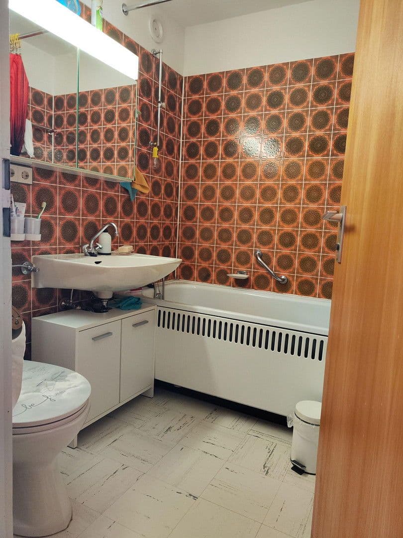 Pronájem bytu 1+1 35 m², Karl-von-Hahn-Str. 125, Freudenstadt, Bádensko-Württembersko Pronájem bytu 1+1 35 m², Karl-von-Hahn-Str. 125, Freudenstadt, Bádensko-Württembersko