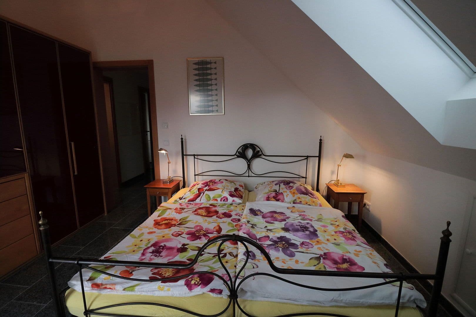 Pronájem bytu 3+1 90 m², Senftenauerstraße 154, München, Bavorsko Pronájem bytu 3+1 90 m², Senftenauerstraße 154, München, Bavorsko