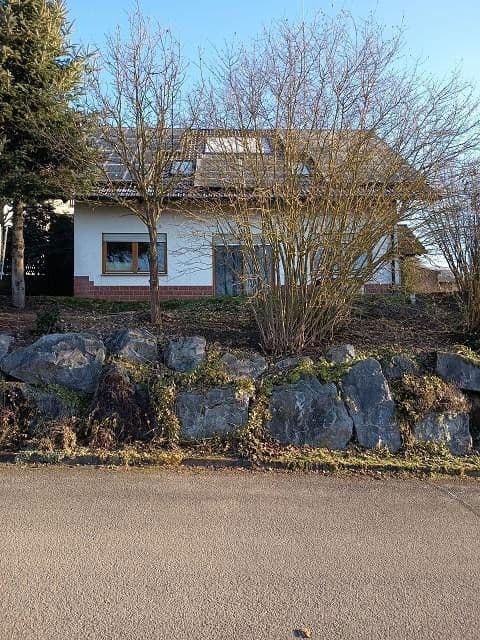 Prodej domu 124 m², pozemek 856 m², Frankenau, Hessen Prodej domu 124 m², pozemek 856 m², Frankenau, Hessen