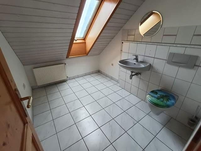 Prodej domu 124 m², pozemek 856 m², Frankenau, Hessen Prodej domu 124 m², pozemek 856 m², Frankenau, Hessen