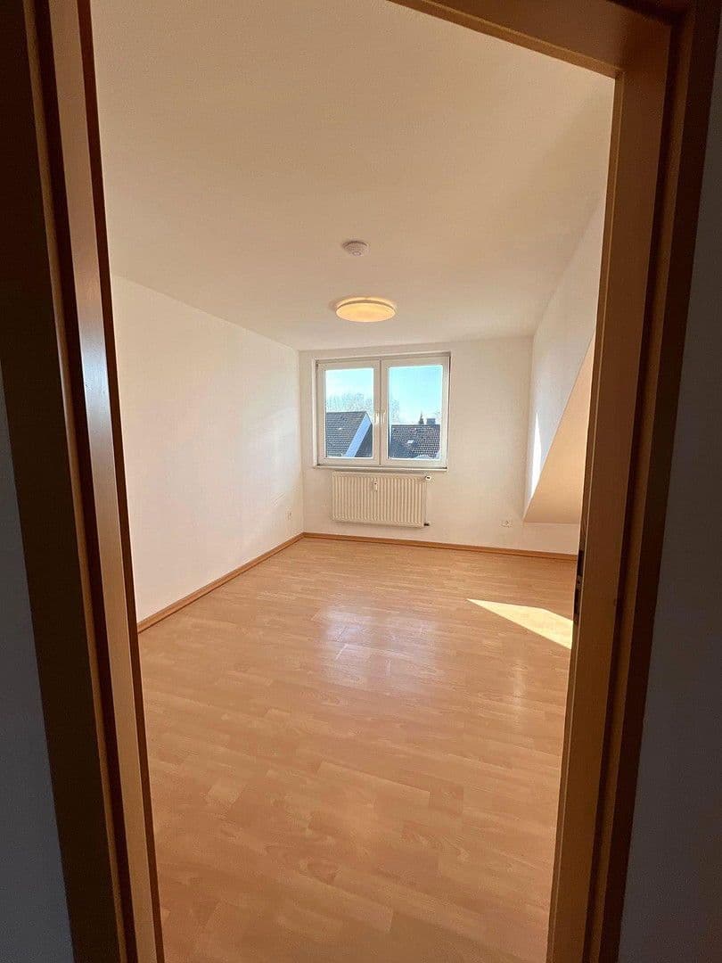 Pronájem bytu 4+1 113 m², Friedrich List str 25, Unna, Severní Porýní-Vestfálsko Pronájem bytu 4+1 113 m², Friedrich List str 25, Unna, Severní Porýní-Vestfálsko