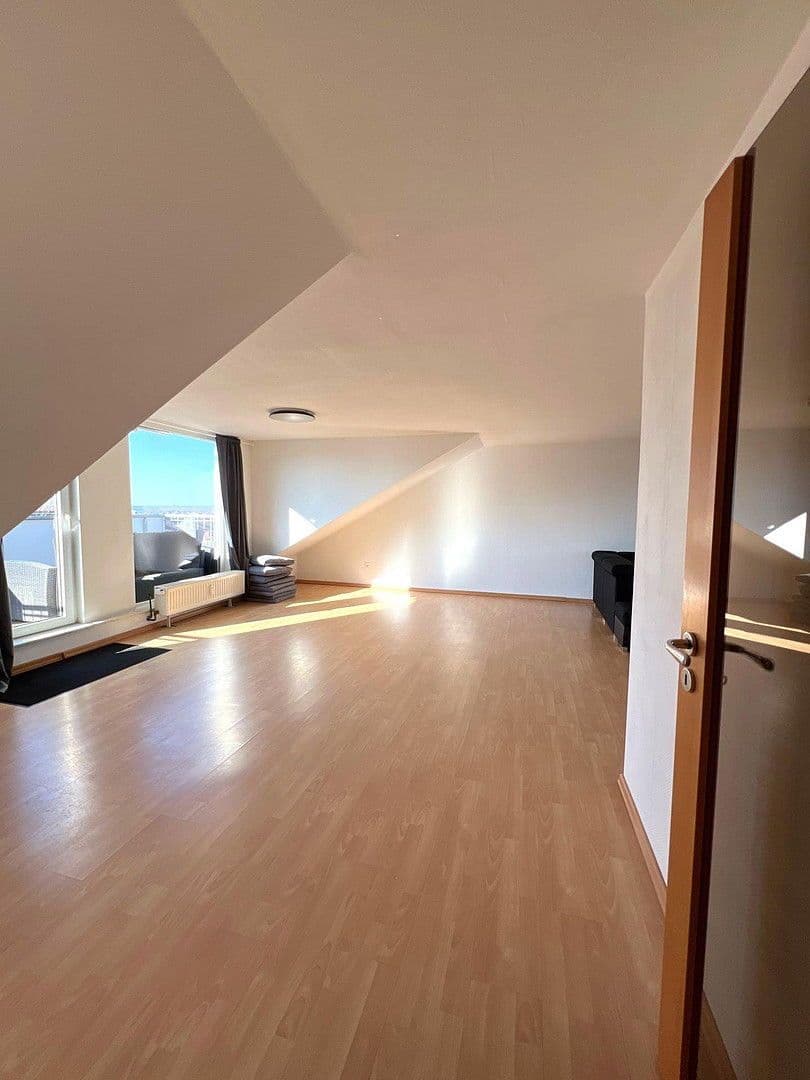 Pronájem bytu 4+1 113 m², Friedrich List str 25, Unna, Severní Porýní-Vestfálsko Pronájem bytu 4+1 113 m², Friedrich List str 25, Unna, Severní Porýní-Vestfálsko