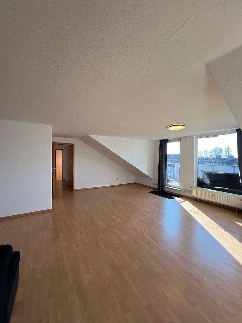 Pronájem bytu 4+1 113 m², Friedrich List str 25, Unna, Severní Porýní-Vestfálsko Pronájem bytu 4+1 113 m², Friedrich List str 25, Unna, Severní Porýní-Vestfálsko