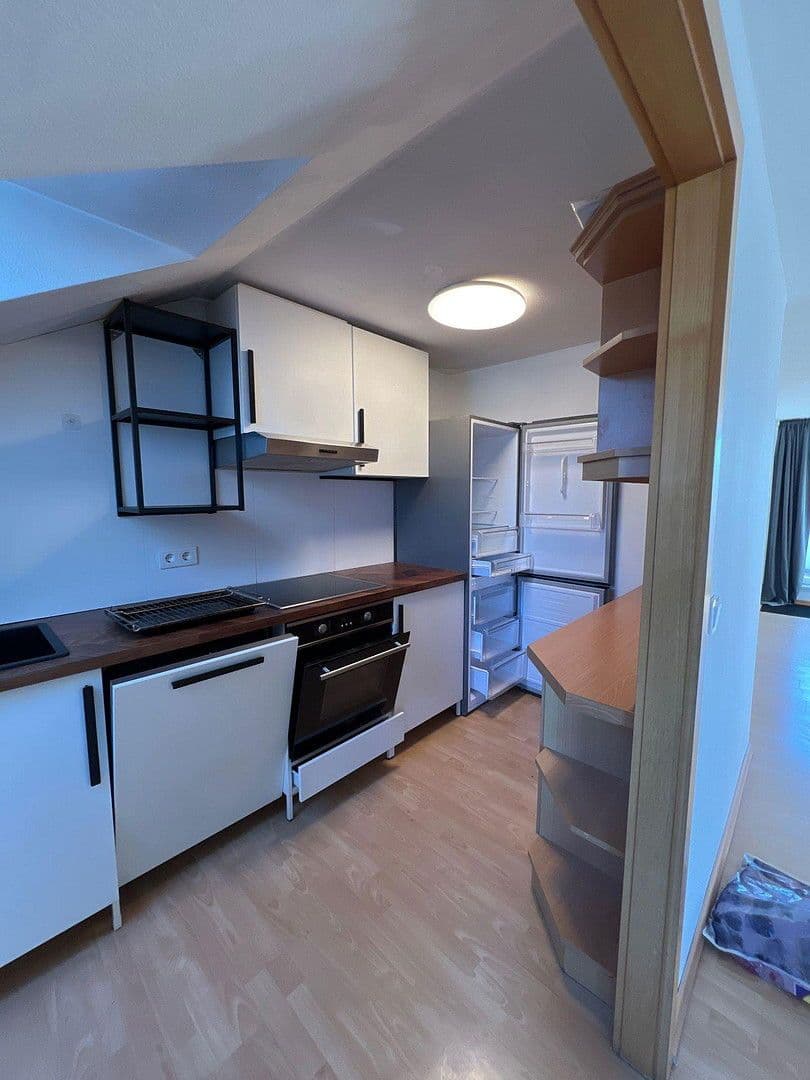 Pronájem bytu 4+1 113 m², Friedrich List str 25, Unna, Severní Porýní-Vestfálsko Pronájem bytu 4+1 113 m², Friedrich List str 25, Unna, Severní Porýní-Vestfálsko