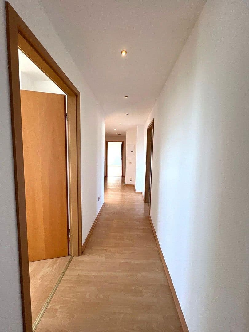 Pronájem bytu 4+1 113 m², Friedrich List str 25, Unna, Severní Porýní-Vestfálsko Pronájem bytu 4+1 113 m², Friedrich List str 25, Unna, Severní Porýní-Vestfálsko