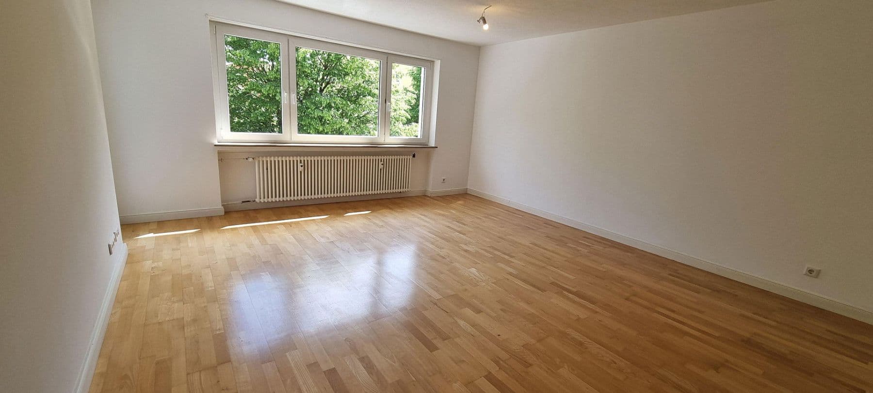 Prodej bytu 3+1 77 m², Straßburger Str. 6, Böblingen, Bádensko-Württembersko Prodej bytu 3+1 77 m², Straßburger Str. 6, Böblingen, Bádensko-Württembersko