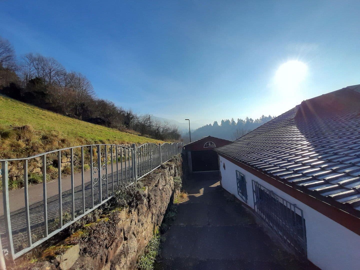 Prodej domu 170 m², pozemek 1.500 m², Ottersweier, Bádensko-Württembersko Prodej domu 170 m², pozemek 1.500 m², Ottersweier, Bádensko-Württembersko