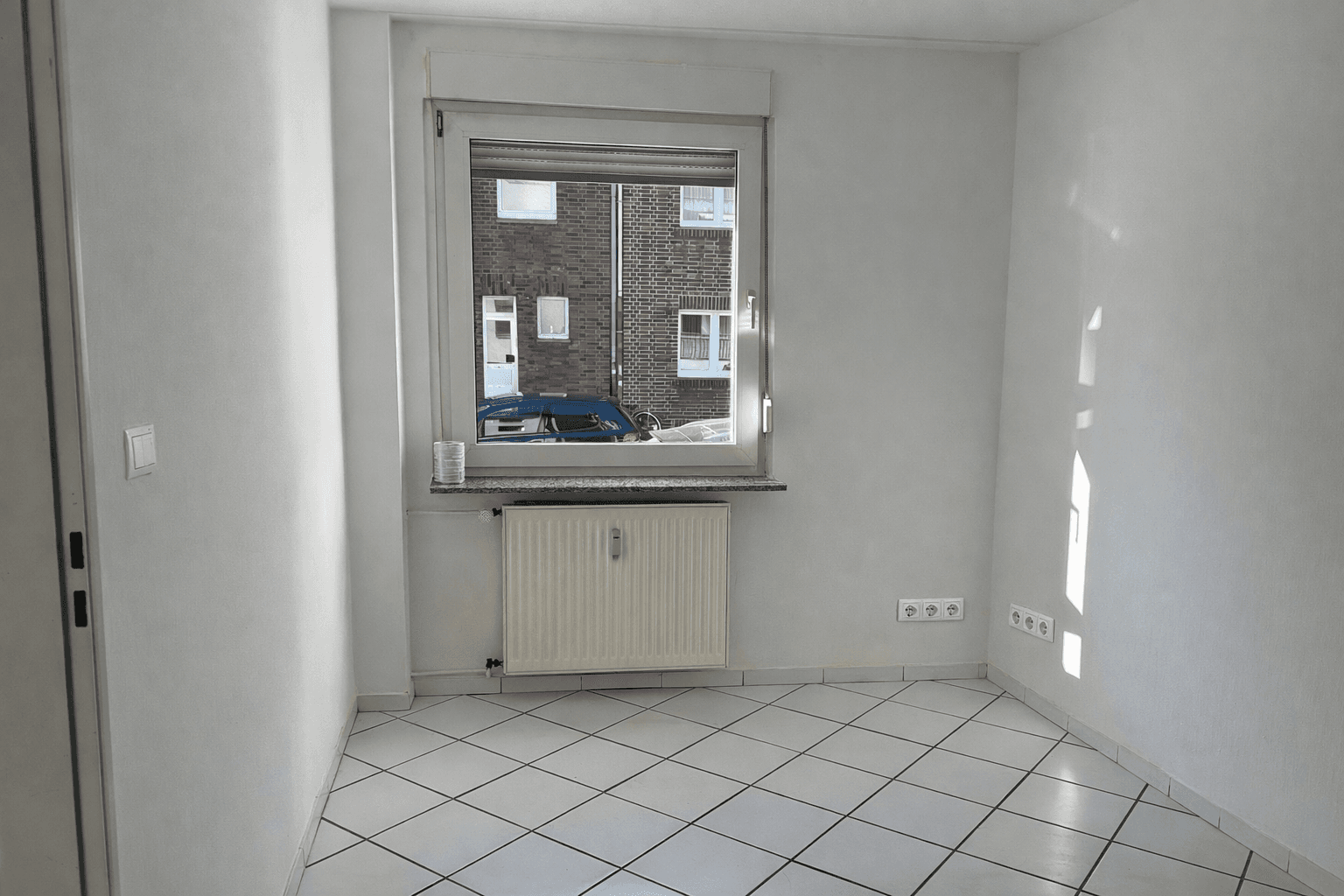 Pronájem bytu 3+1 60 m², Krautstraße 69, Duisburg, Severní Porýní-Vestfálsko Pronájem bytu 3+1 60 m², Krautstraße 69, Duisburg, Severní Porýní-Vestfálsko