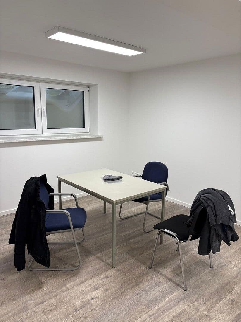 Pronájem kanceláře 62 m², Kienhorststr., Berlin, Berlín Pronájem kanceláře 62 m², Kienhorststr., Berlin, Berlín