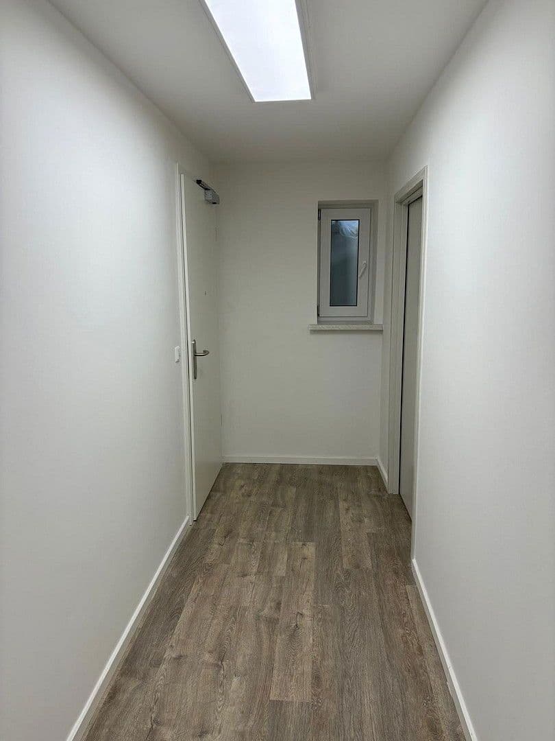 Pronájem kanceláře 62 m², Kienhorststr., Berlin, Berlín Pronájem kanceláře 62 m², Kienhorststr., Berlin, Berlín