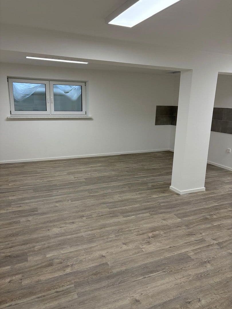 Pronájem kanceláře 62 m², Kienhorststr., Berlin, Berlín Pronájem kanceláře 62 m², Kienhorststr., Berlin, Berlín