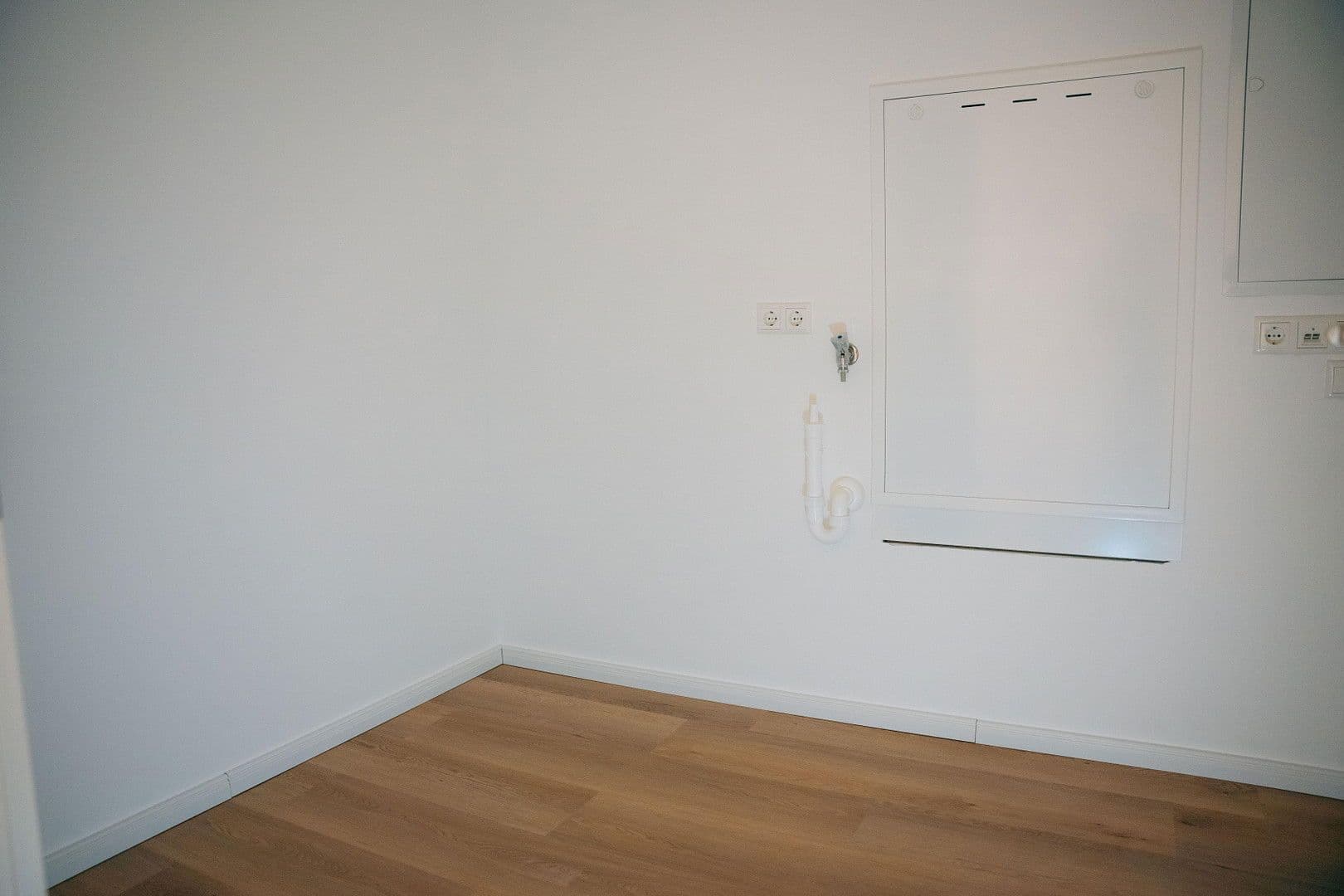 Pronájem bytu 3+kk 93 m², Hackländerstr. 5, Osnabrück, Dolní Sasko Pronájem bytu 3+kk 93 m², Hackländerstr. 5, Osnabrück, Dolní Sasko