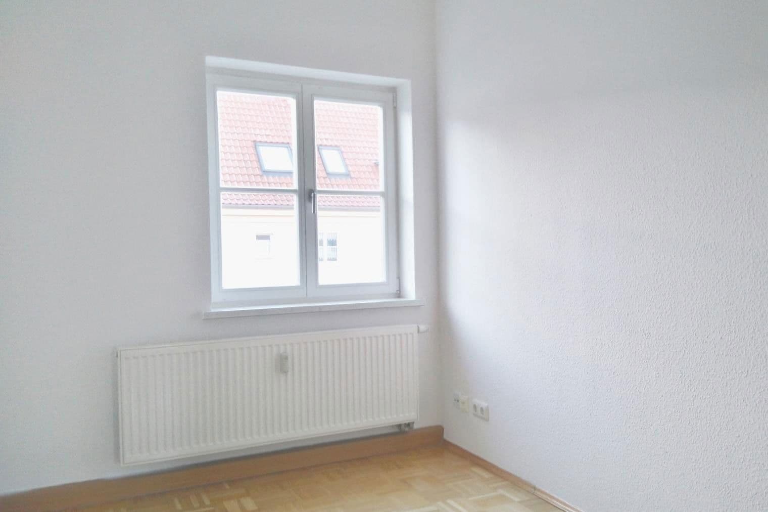Pronájem bytu 3+1 58 m², Goethestraße 16, Taucha, Sasko Pronájem bytu 3+1 58 m², Goethestraße 16, Taucha, Sasko