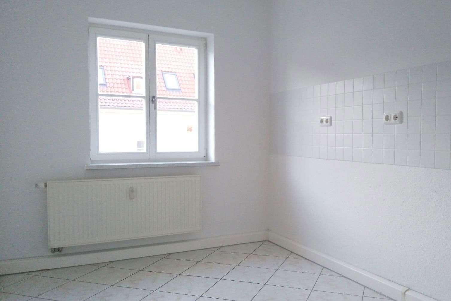 Pronájem bytu 3+1 58 m², Goethestraße 16, Taucha, Sasko Pronájem bytu 3+1 58 m², Goethestraße 16, Taucha, Sasko
