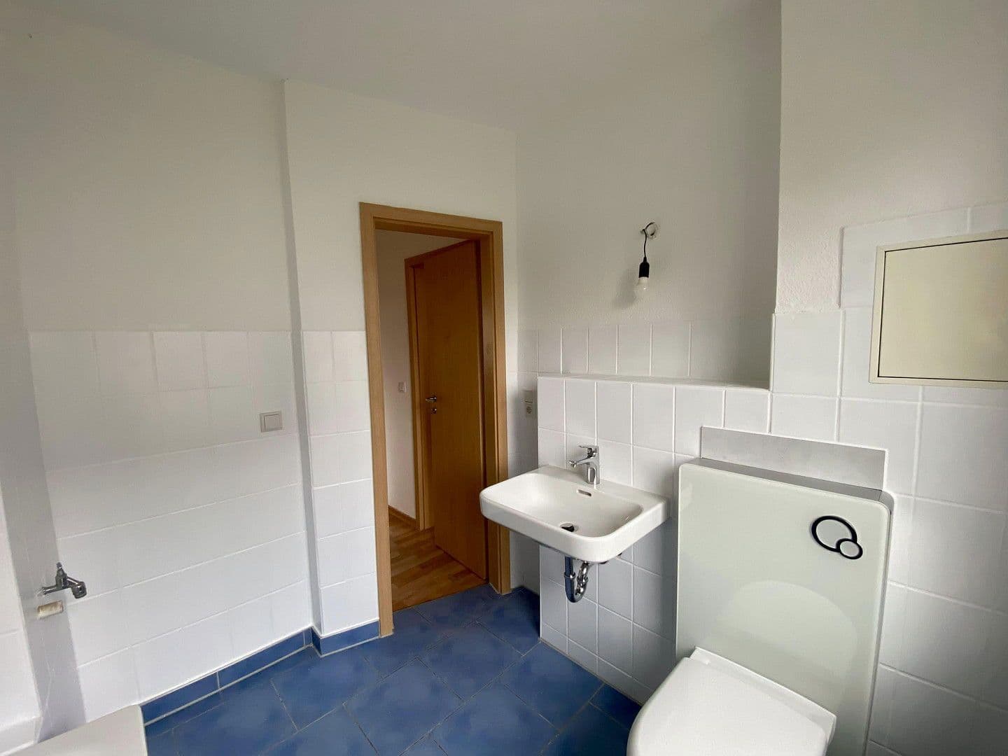 Pronájem bytu 4+kk 78 m², Neukieritzsch, Sasko Pronájem bytu 4+kk 78 m², Neukieritzsch, Sasko