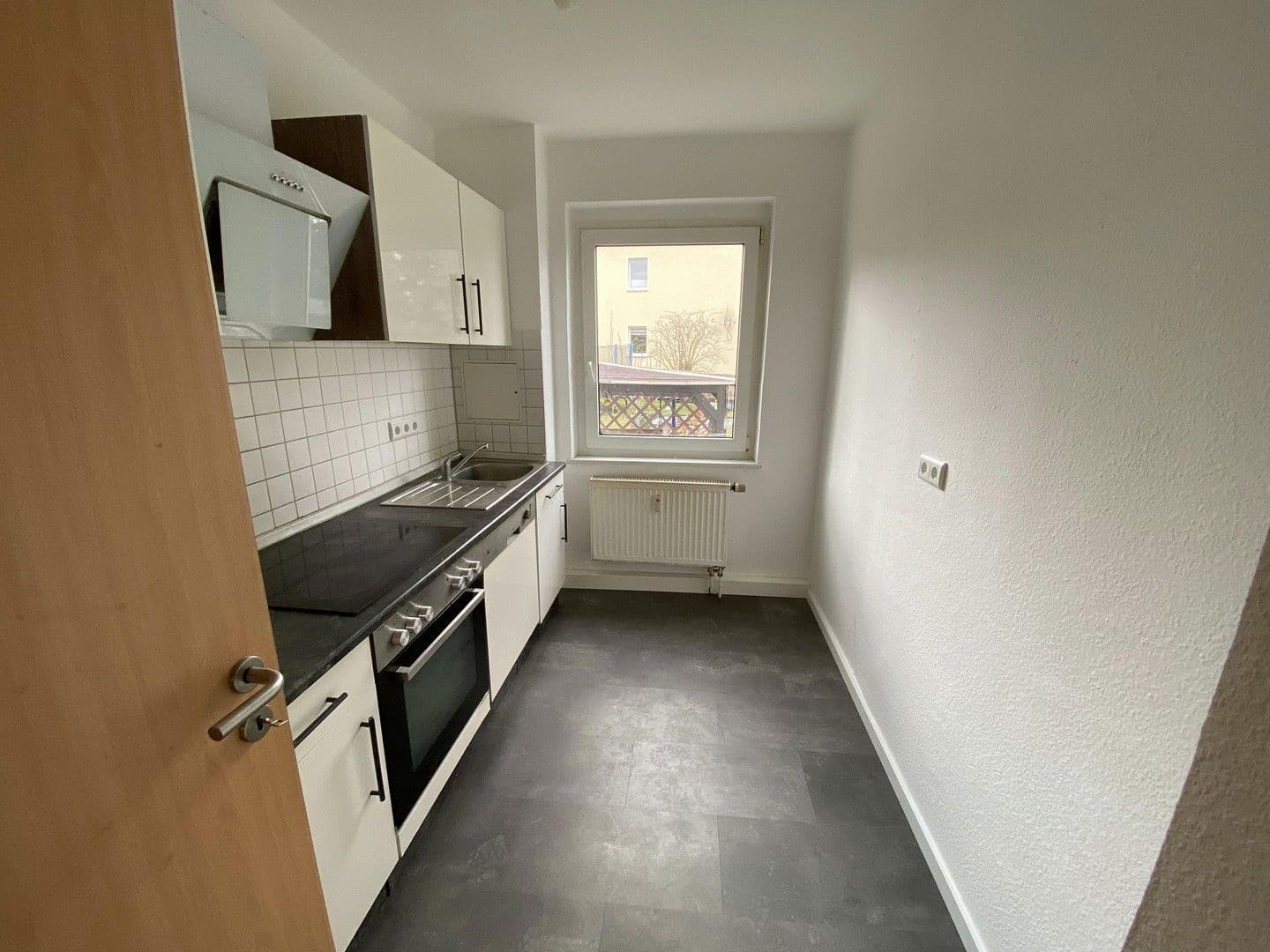 Pronájem bytu 4+kk 78 m², Neukieritzsch, Sasko Pronájem bytu 4+kk 78 m², Neukieritzsch, Sasko