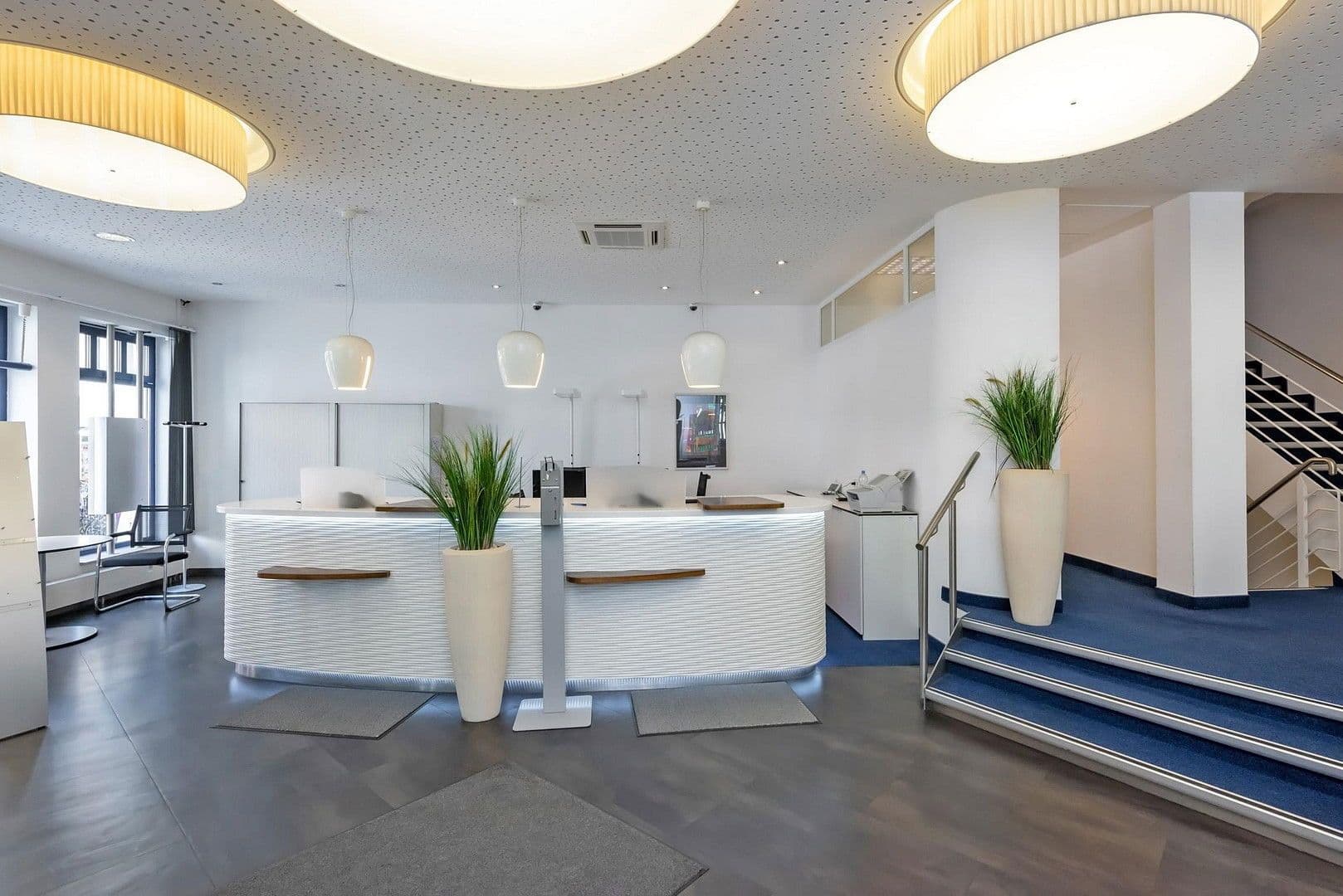 Pronájem kanceláře 420 m², Johann-Philipp-Palm-Straße 8, Schorndorf, Bádensko-Württembersko Pronájem kanceláře 420 m², Johann-Philipp-Palm-Straße 8, Schorndorf, Bádensko-Württembersko