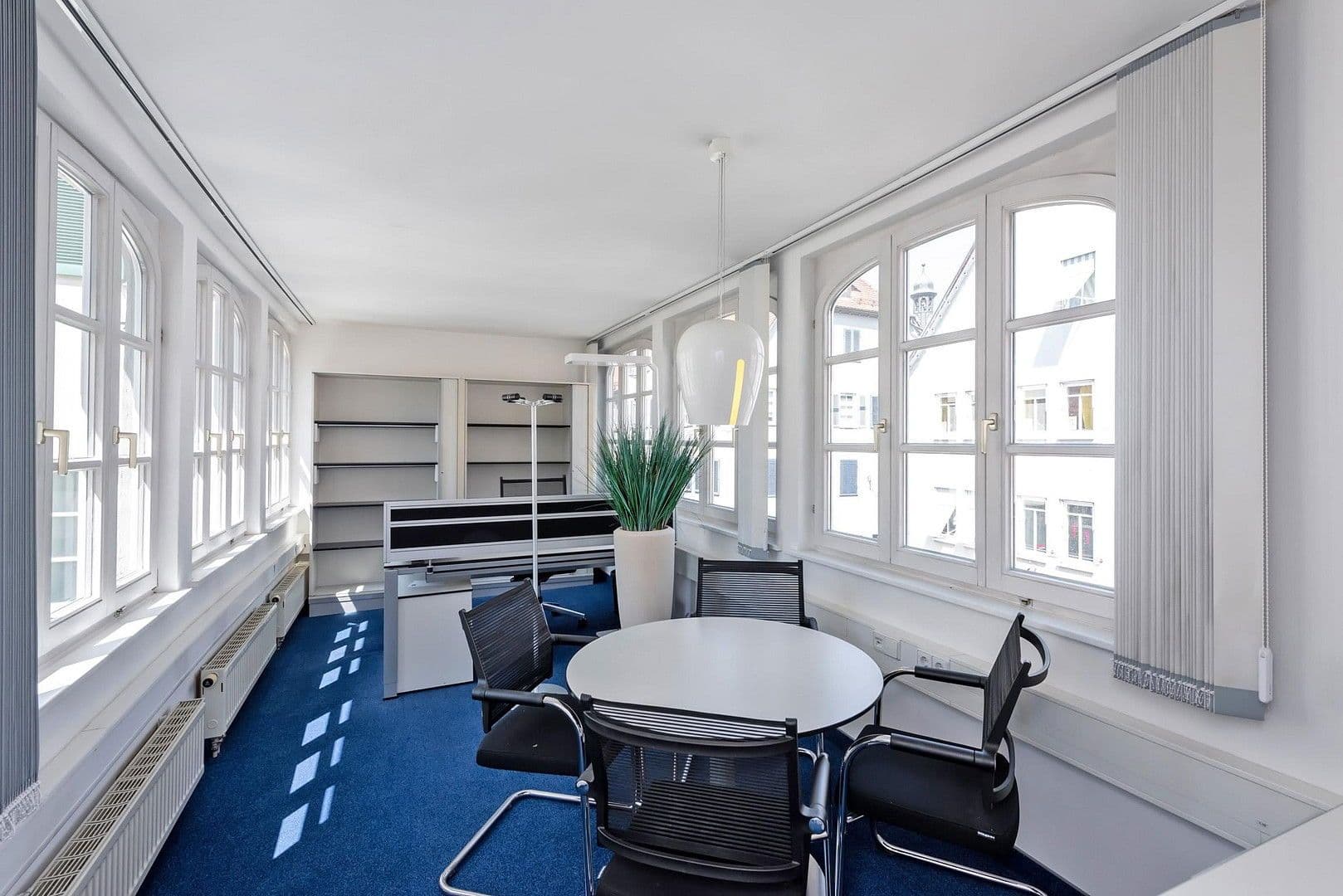 Pronájem kanceláře 420 m², Johann-Philipp-Palm-Straße 8, Schorndorf, Bádensko-Württembersko Pronájem kanceláře 420 m², Johann-Philipp-Palm-Straße 8, Schorndorf, Bádensko-Württembersko