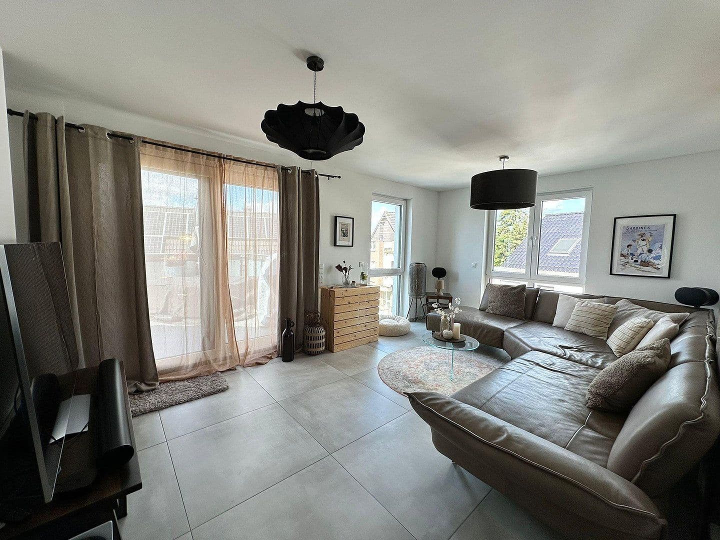 Pronájem bytu 3+kk 119 m², Bergheim, Severní Porýní-Vestfálsko Pronájem bytu 3+kk 119 m², Bergheim, Severní Porýní-Vestfálsko