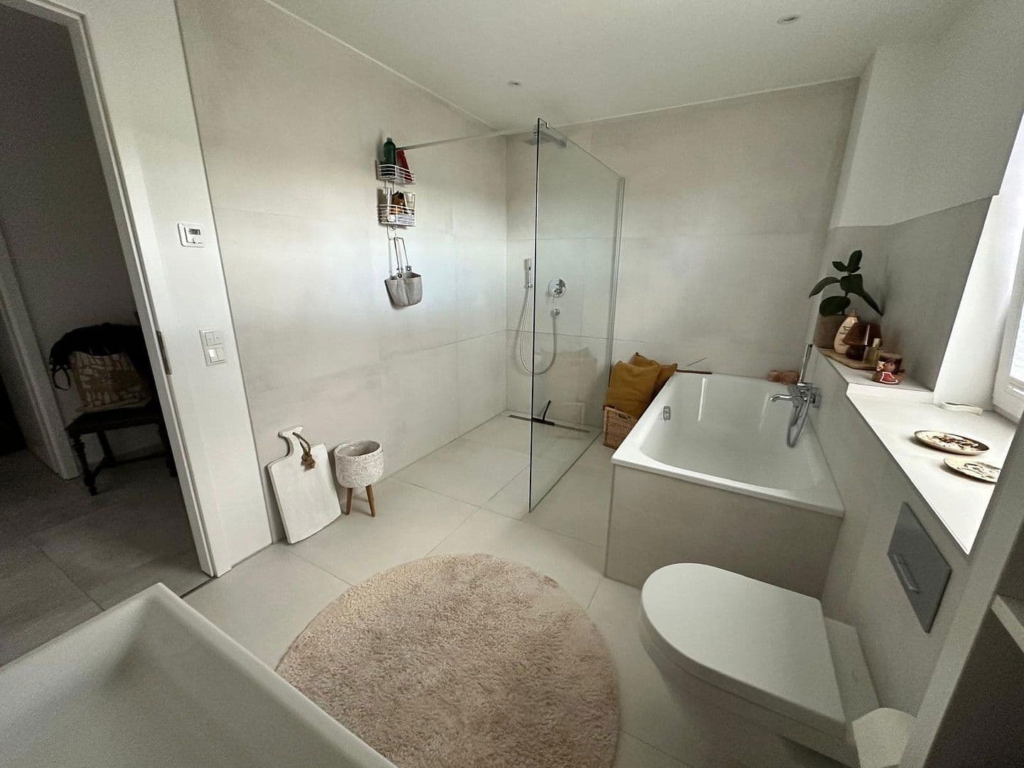 Pronájem bytu 3+kk 119 m², Bergheim, Severní Porýní-Vestfálsko Pronájem bytu 3+kk 119 m², Bergheim, Severní Porýní-Vestfálsko