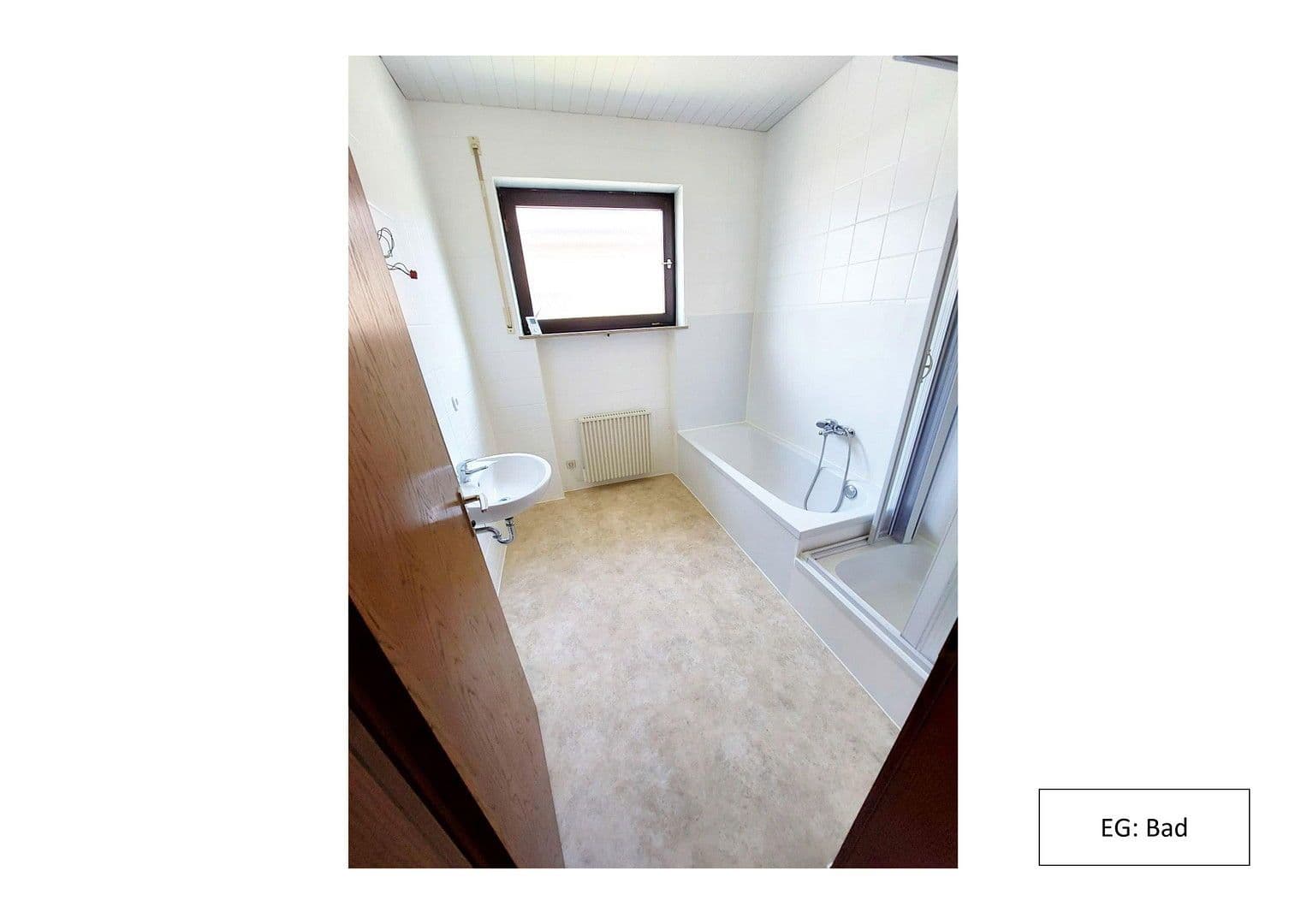 Prodej domu 245 m², pozemek 431 m², Hattenhofen, Bádensko-Württembersko Prodej domu 245 m², pozemek 431 m², Hattenhofen, Bádensko-Württembersko