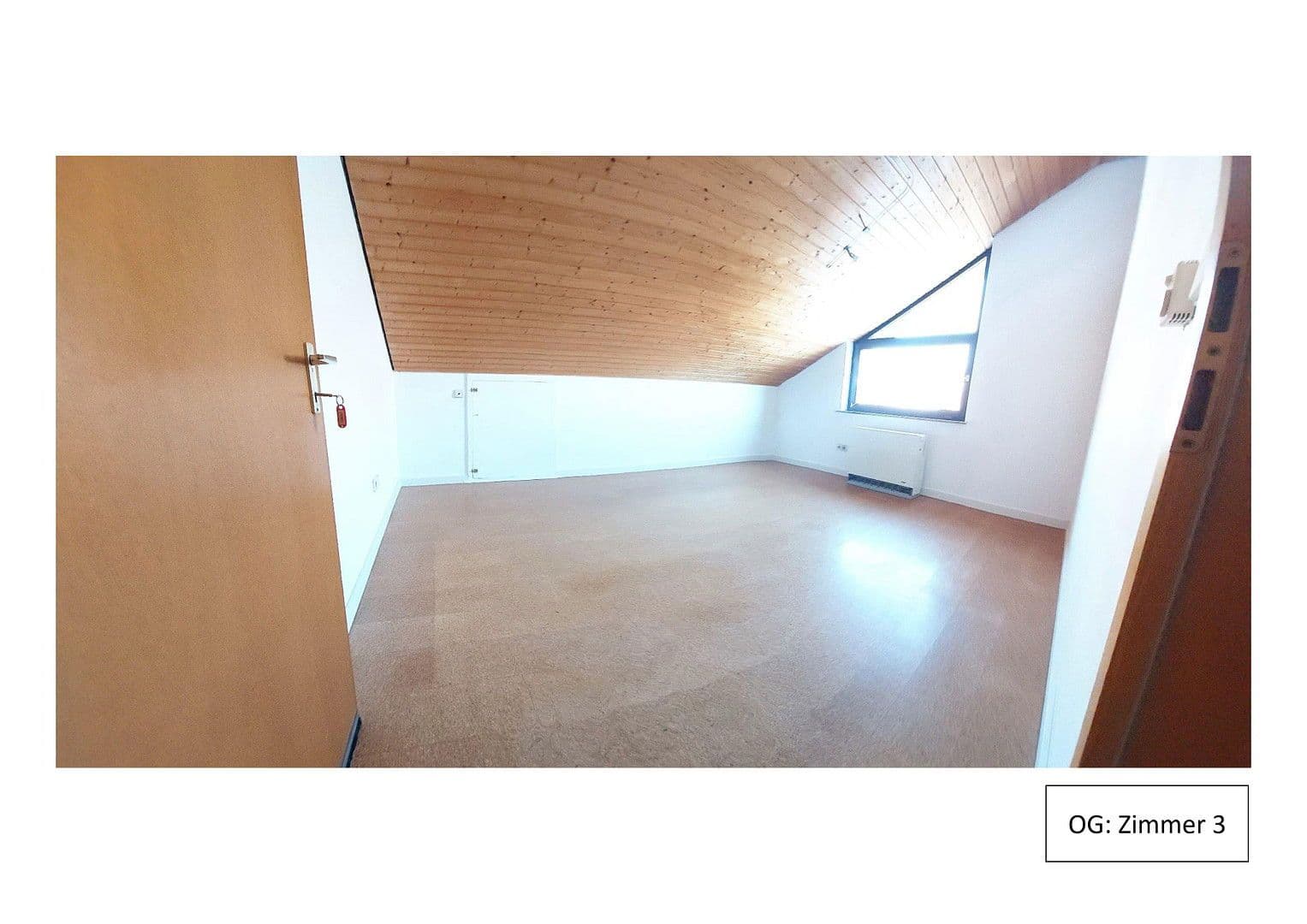 Prodej domu 245 m², pozemek 431 m², Hattenhofen, Bádensko-Württembersko Prodej domu 245 m², pozemek 431 m², Hattenhofen, Bádensko-Württembersko